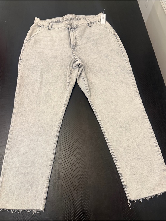Old Navy Denim - Old Navy Extra High Rise Curvy Sky Hi Straight Gray Frayed Jeans NWT Sz 18Tall